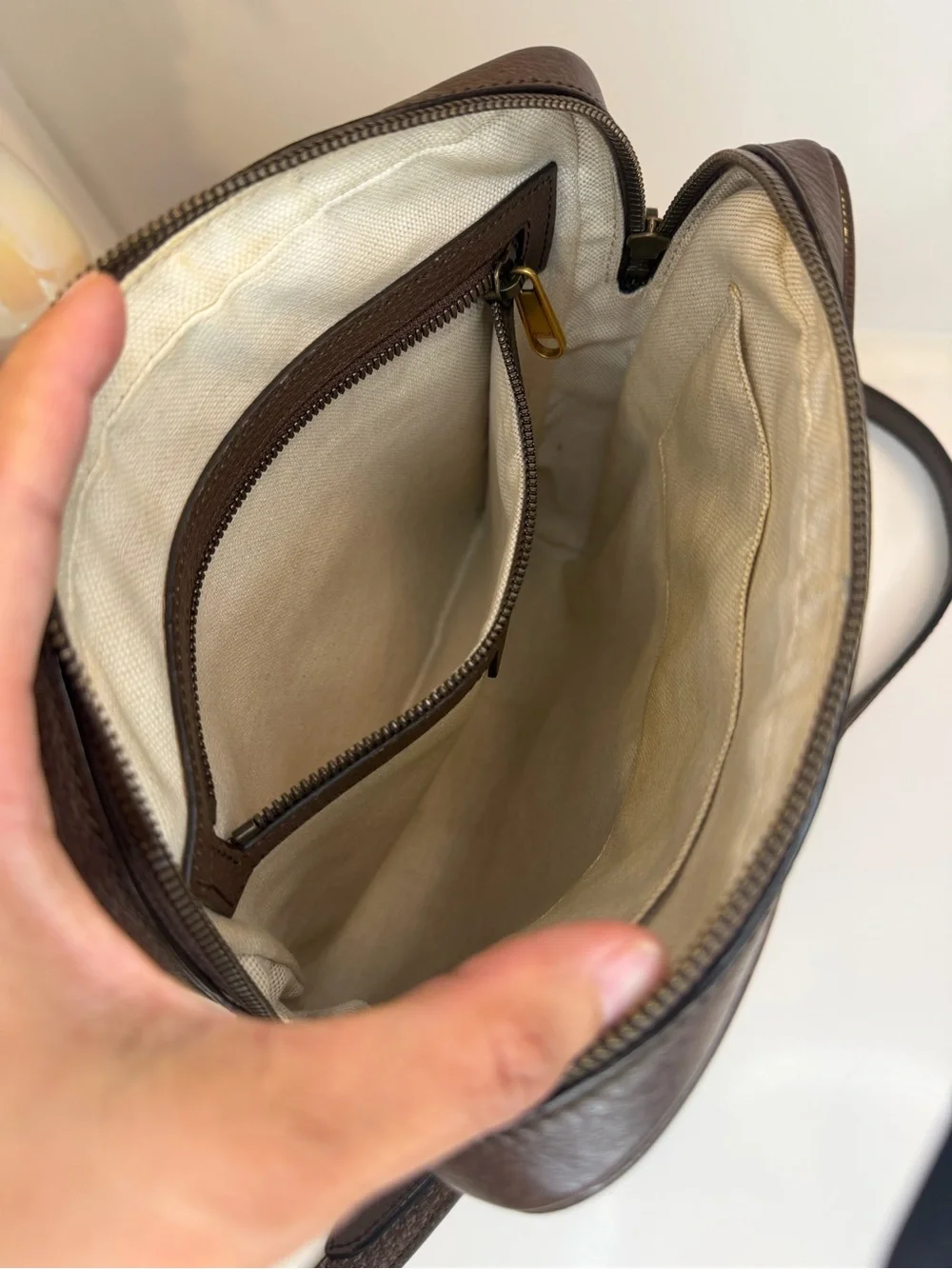 🎀GUCCI GG Supreme Monogram Web Small Ophidia Messenger Bag Brown